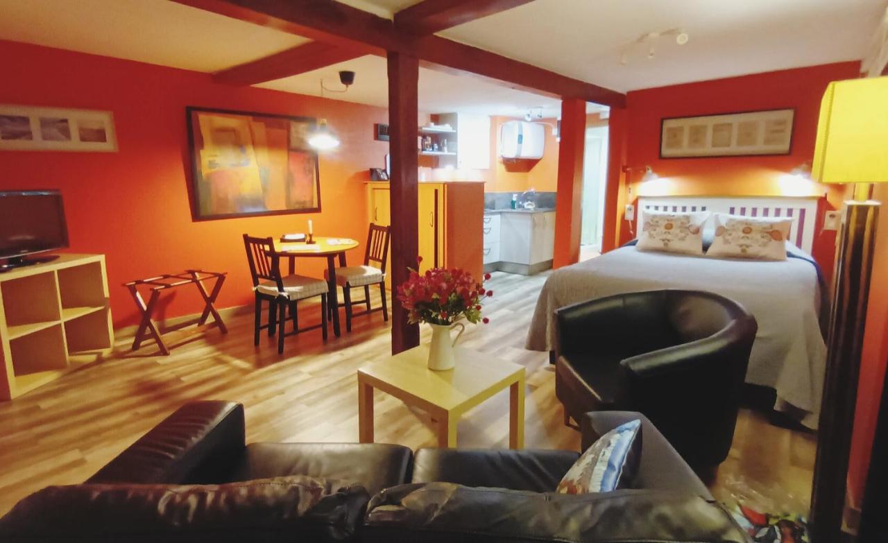 Apartamentos La Casa Del Pintor Кудільєро Екстер'єр фото