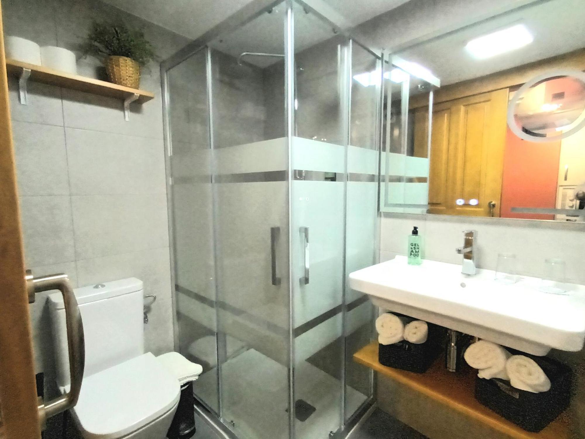 Apartamentos La Casa Del Pintor Кудільєро Номер фото